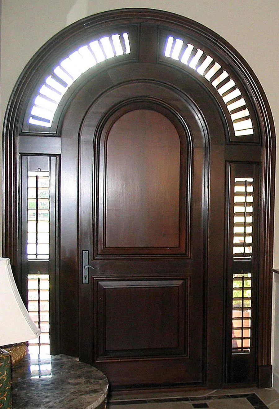 Stained Sidelight Entry