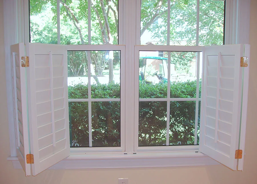 Softedge Open Cafe Bifold Panels on Double Window